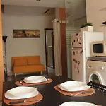 Experience Metro A Stone's Apartman Torino